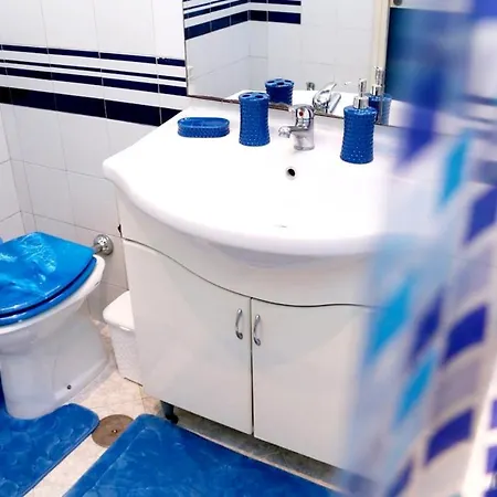 Apartment With 2 Bedrooms In Lido Di Ostia, With Wonderful City View And Wifi - 1 Km From The Beach *